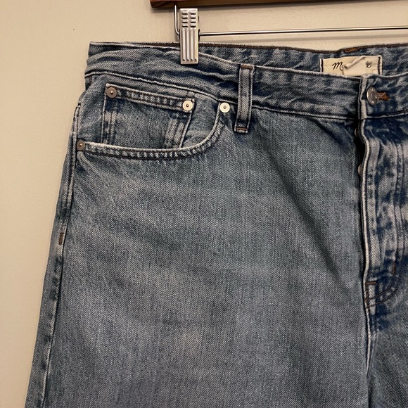 Madewell The Darted Barrel Leg Cropped High Rise Button Fly Jeans Size 32 - Picture 5 of 16